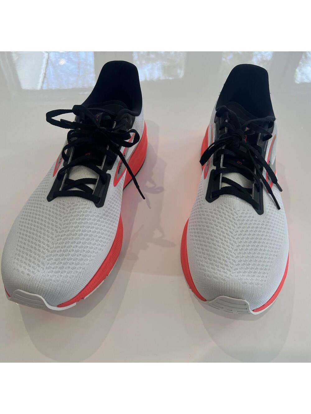 Brooks Launch 10 Grey Black Fiery Coral Men Running Shoes Size 14 - Picture 4 of 9